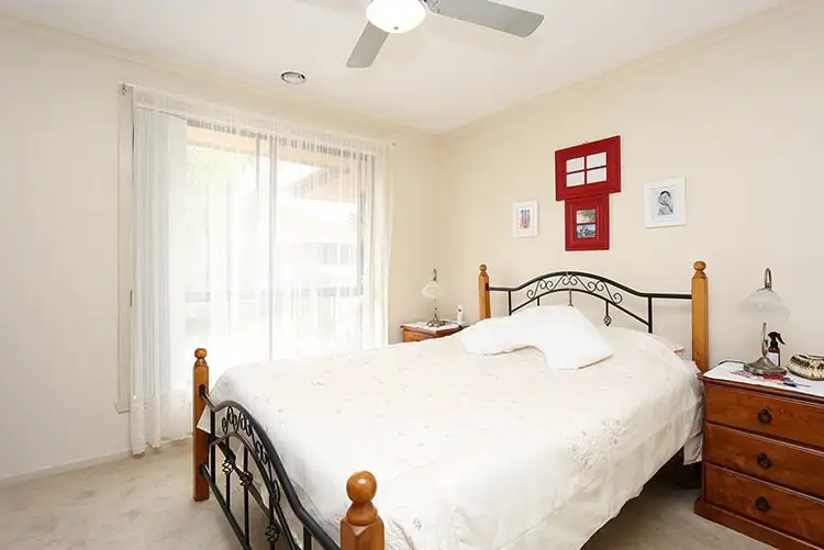 Fifth view of Homely unit listing, 15 Campbell Street, Epping VIC 3076