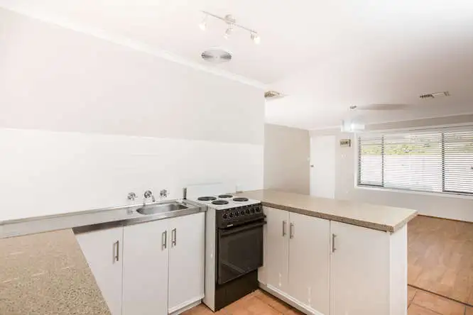 Fifth view of Homely block of units listing, 1-4/124 Thirteenth Street, Mildura VIC 3500