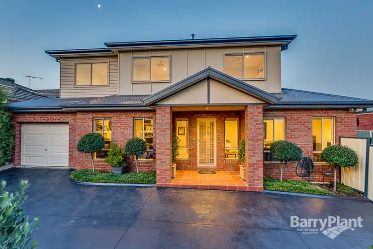 1/12 Buckingham Street, Sydenham VIC 3037