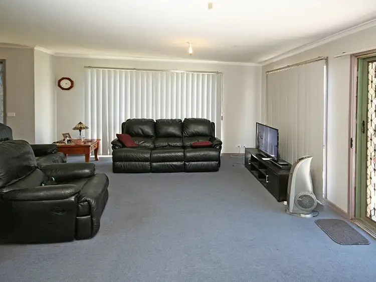 Third view of Homely house listing, 1/146 Courtenay Avenue, Cranbourne North VIC 3977
