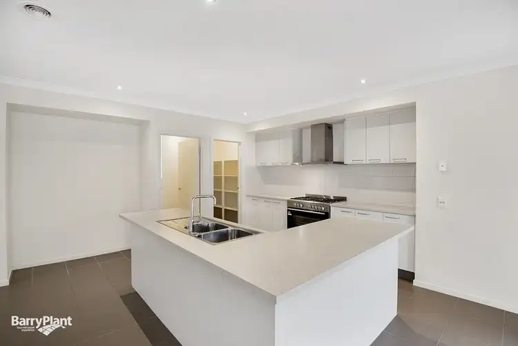Fifth view of Homely house listing, 50 Seafarer Way, Sanctuary Lakes VIC 3030