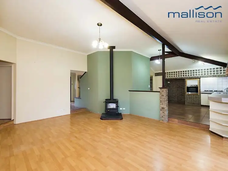 Sixth view of Homely house listing, 6 Geographe Way, Thornlie WA 6108