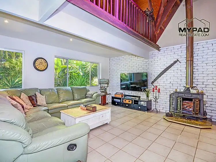 63 Blackwell Street, Hillcrest QLD 4118