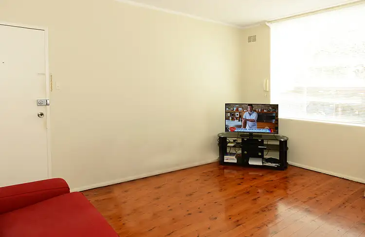 Second view of Homely unit listing, 1/12 Grafton Crescent, Dee Why NSW 2099