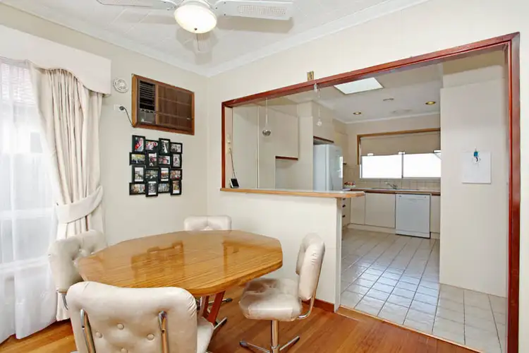 Sixth view of Homely house listing, 3 Laura Court, Sunshine North VIC 3020
