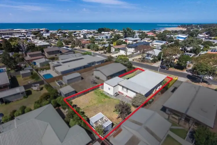 16 Grandview Road, Torquay VIC 3228