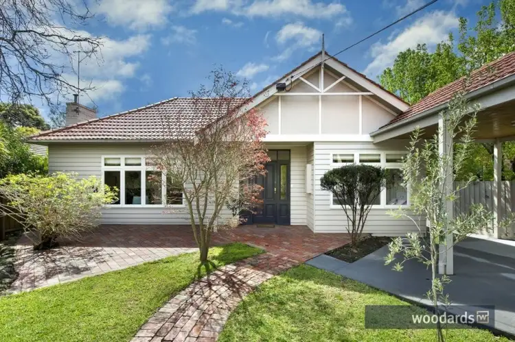 32 Cameron Road, Box Hill North VIC 3129