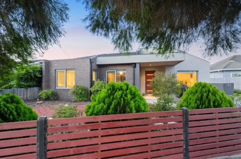 Main view of Homely townhouse listing, 1/123 Blyth Street, Altona VIC 3018