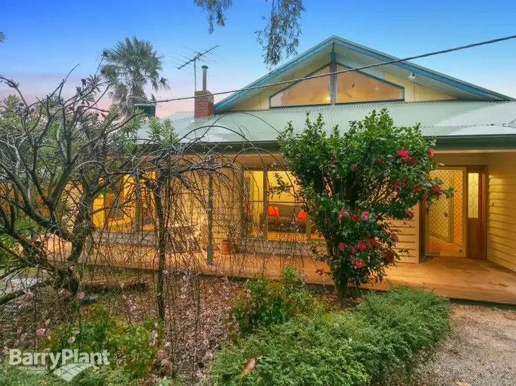 27 Moncoe Street, Boronia VIC 3155