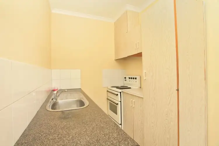 Second view of Homely apartment listing, 25/36 Ridley Street, Sunshine VIC 3020