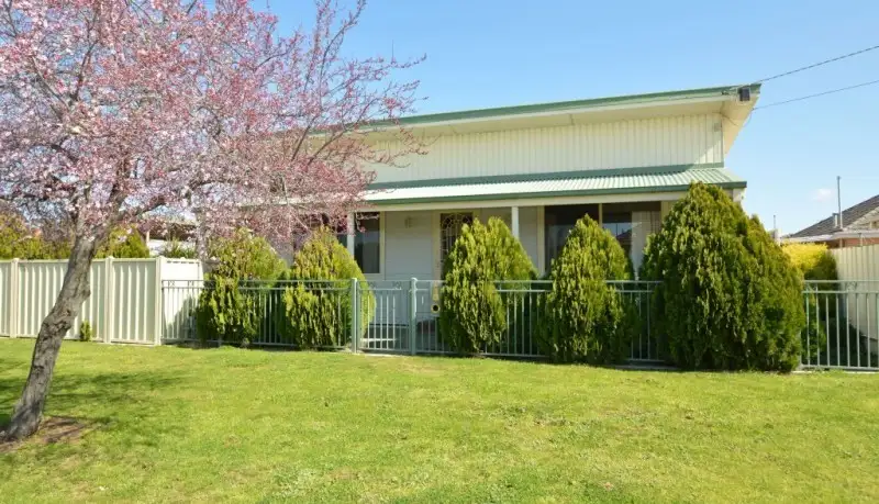 Main view of Homely house listing, 2/29 Matheson Street, Wangaratta VIC 3677