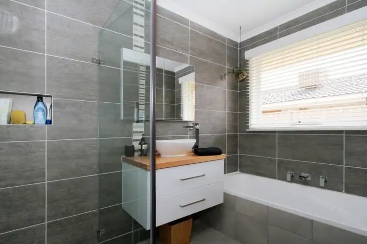 Sixth view of Homely house listing, 32 Dransfield Way, Epping VIC 3076