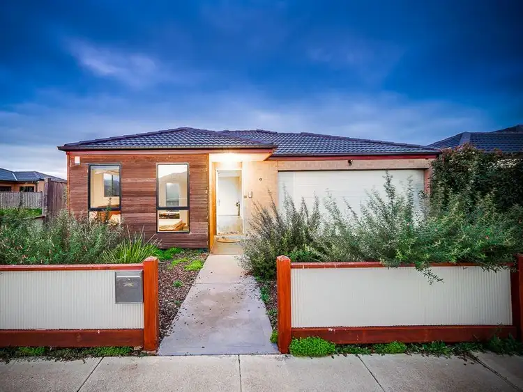 Main view of Homely house listing, 8 Cutleaf Crescent, Tarneit VIC 3029