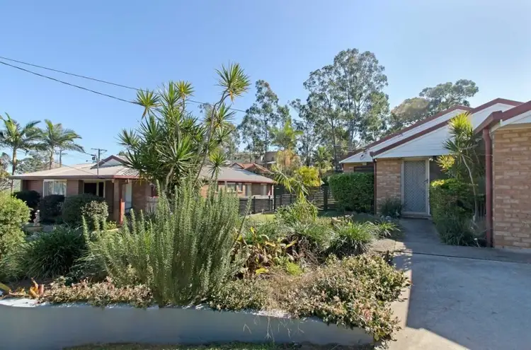 Second view of Homely house listing, 6 Currawong Street, Bundamba QLD 4304