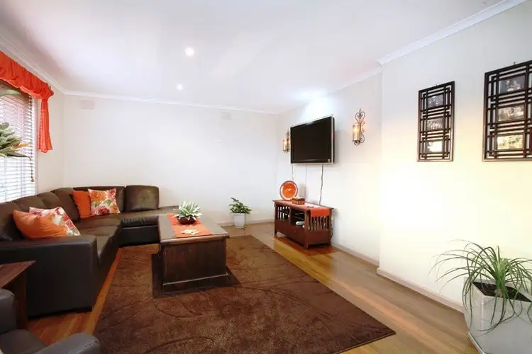 Fifth view of Homely house listing, 5 Abinger Court, Gladstone Park VIC 3043