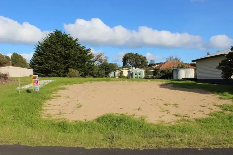 213 LEES ROAD, Venus Bay VIC 3956