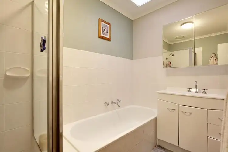 Fourth view of Homely unit listing, 1/40 Arlington Street, Ringwood VIC 3134