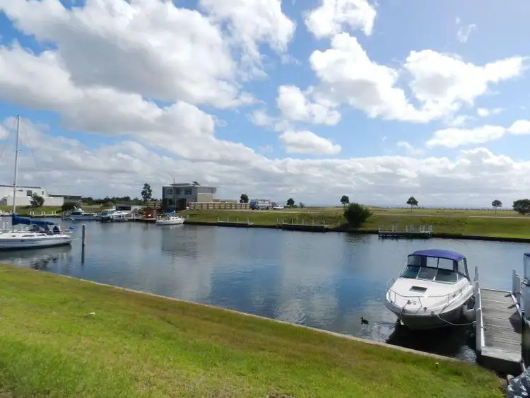 20 The Point, Paynesville VIC 3880