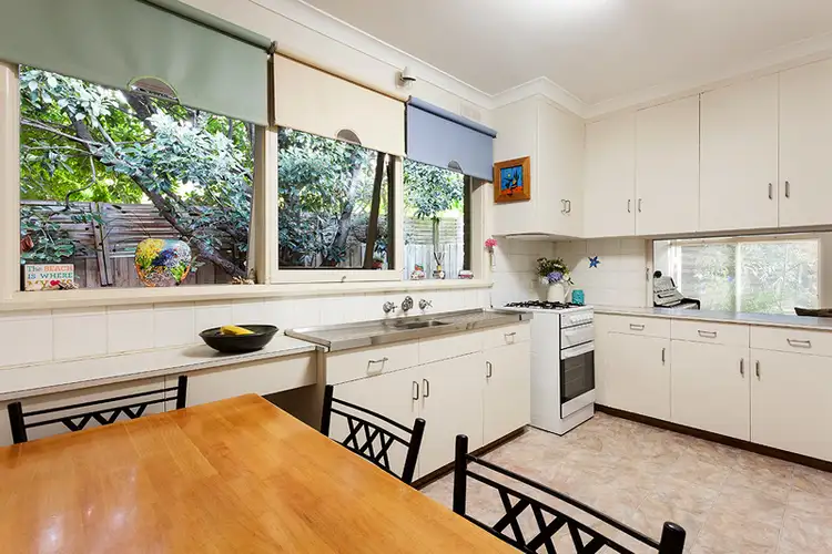 Sixth view of Homely house listing, 5 Rodney Court, Viewbank VIC 3084