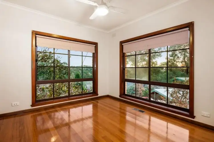 Fifth view of Homely house listing, 5 Oonah Close, Eltham North VIC 3095