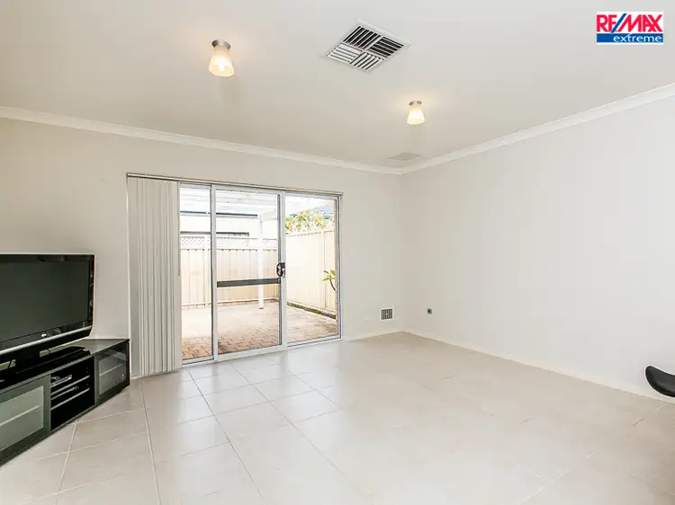 9 Viognier Link*, Pearsall WA 6065