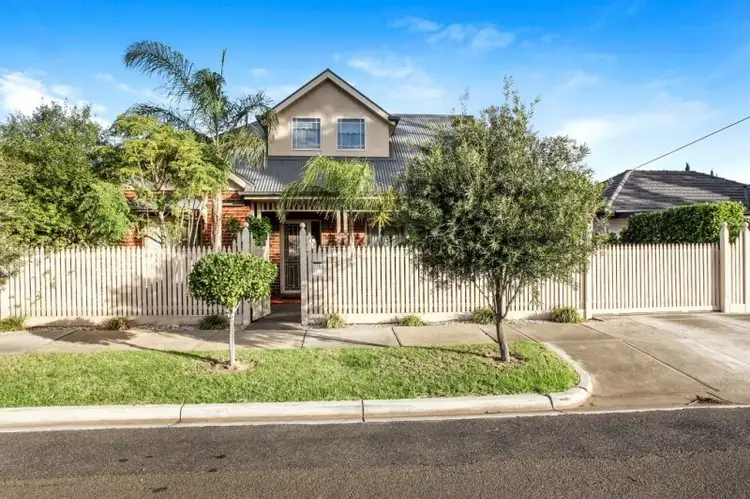 11B South Road, Airport West VIC 3042