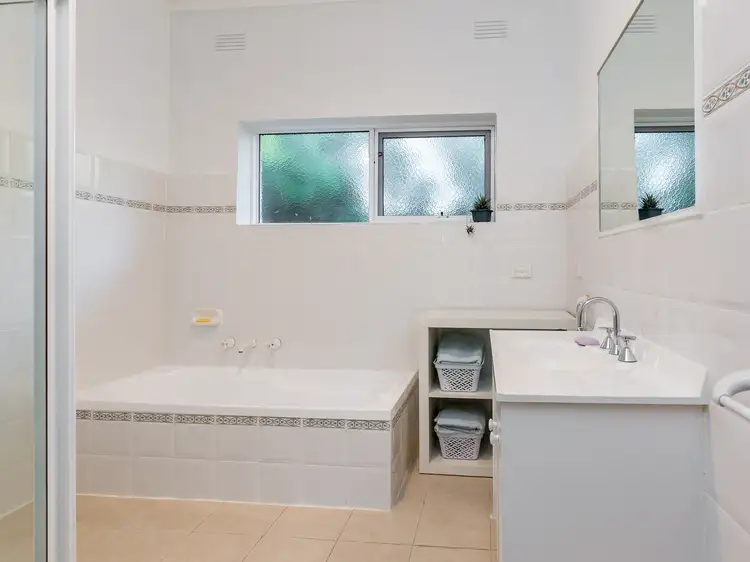 Sixth view of Homely house listing, 5 Purse Street, Mount Waverley VIC 3149