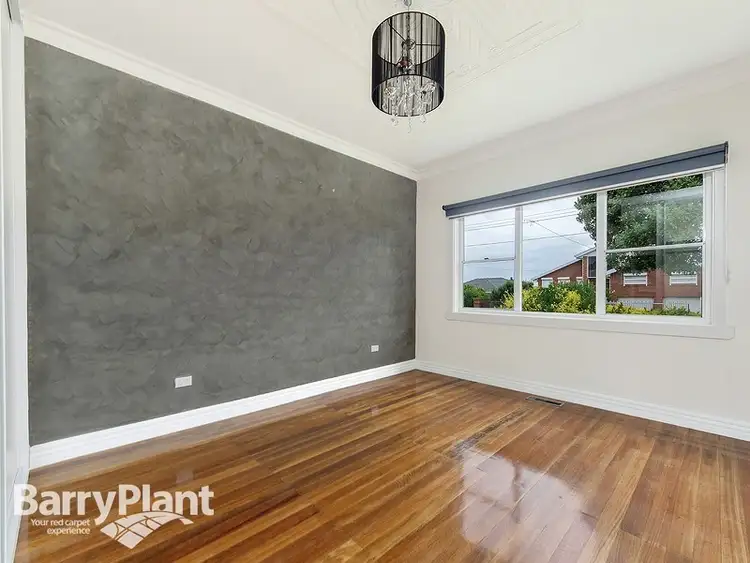 Fifth view of Homely unit listing, 1/32 Kodre Street, St Albans VIC 3021