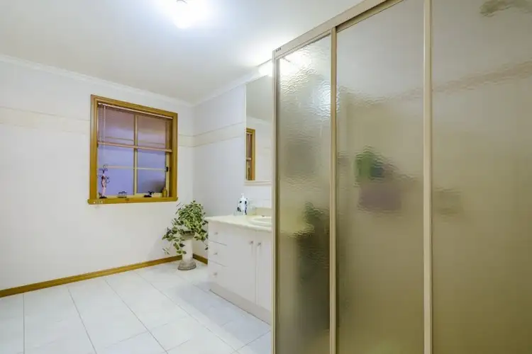 Sixth view of Homely house listing, 11 Lawson Court, Hoppers Crossing VIC 3029