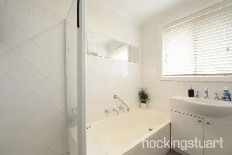 Fourth view of Homely unit listing, 4/4 Maxwell Court, Moorabbin VIC 3189