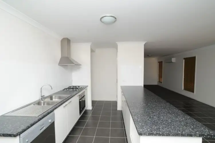 Fourth view of Homely house listing, 2 Eva Place, Wangaratta VIC 3677