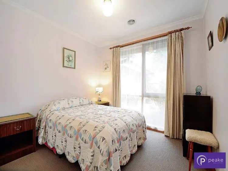 Sixth view of Homely house listing, 8 Hollydale Close, Berwick VIC 3806