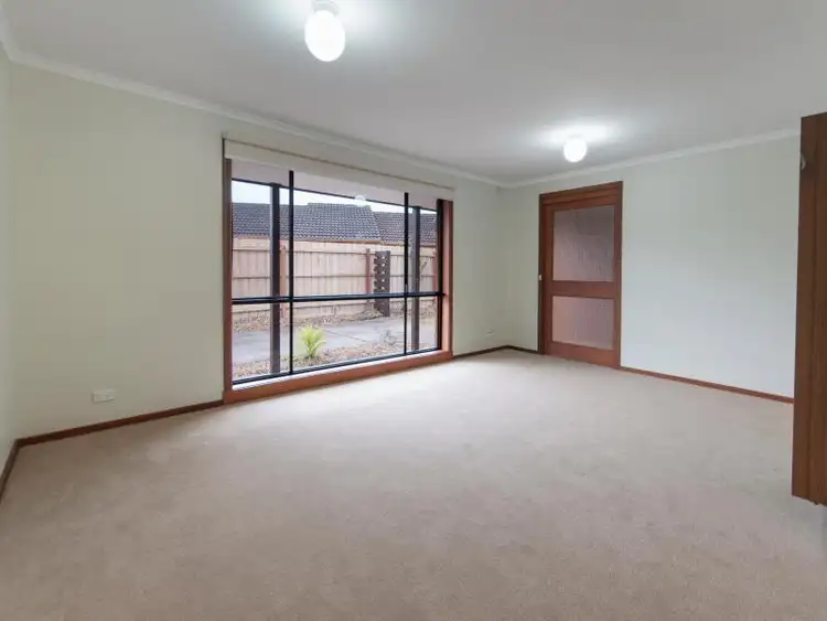 Fifth view of Homely house listing, 4 Liardet Crescent, Frankston VIC 3199