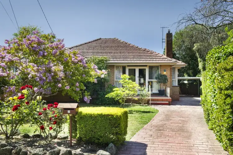 11 Erica Court, Blackburn North VIC 3130