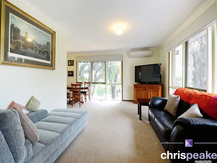Third view of Homely house listing, 2 Maculosa Court, Endeavour Hills VIC 3802