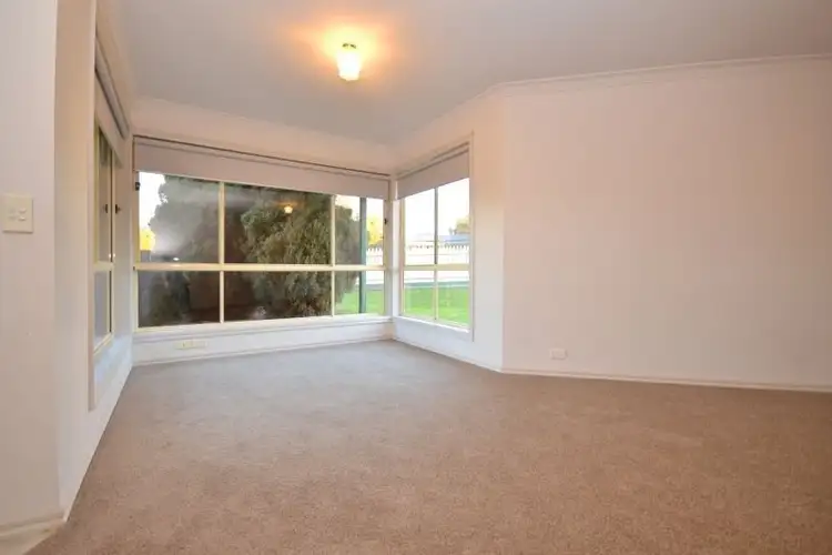 Fifth view of Homely house listing, 1/106 Whitehorse Road, Mount Clear VIC 3350