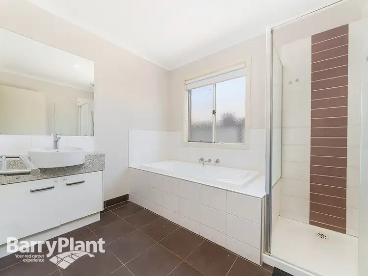 Fifth view of Homely house listing, 4 Dundas Street, Derrimut VIC 3030