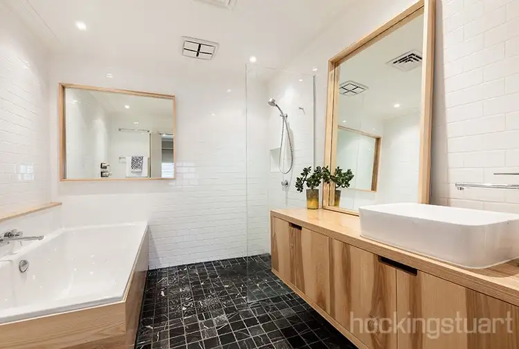 Fifth view of Homely apartment listing, 9/237 Flinders Lane, Melbourne VIC 3000