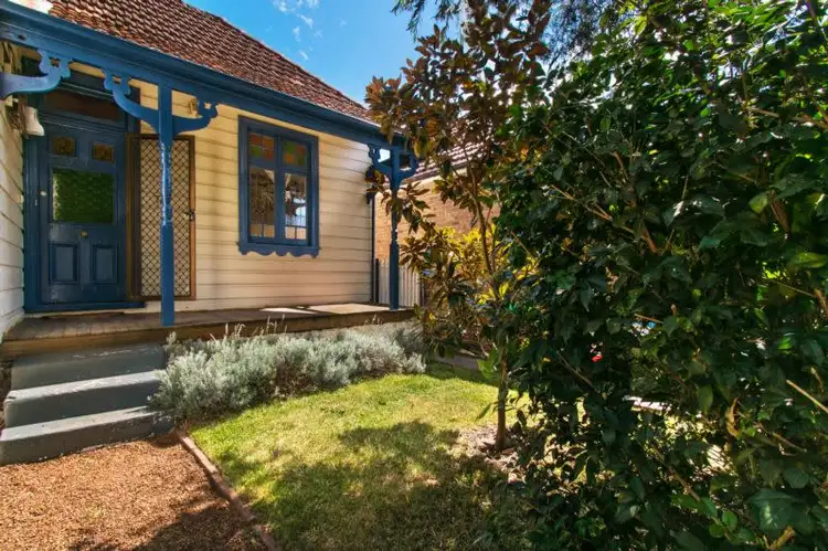 74 Station Street, Tempe NSW 2044