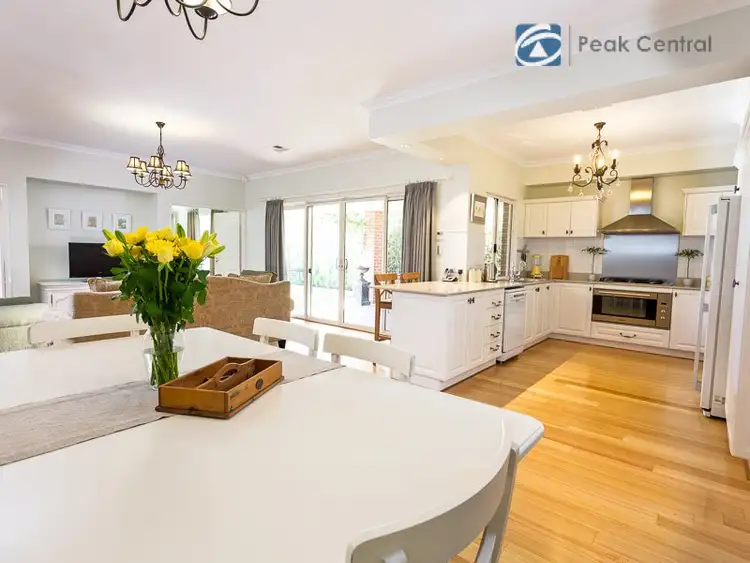 28 Camden Boulevard, Aubin Grove WA 6164