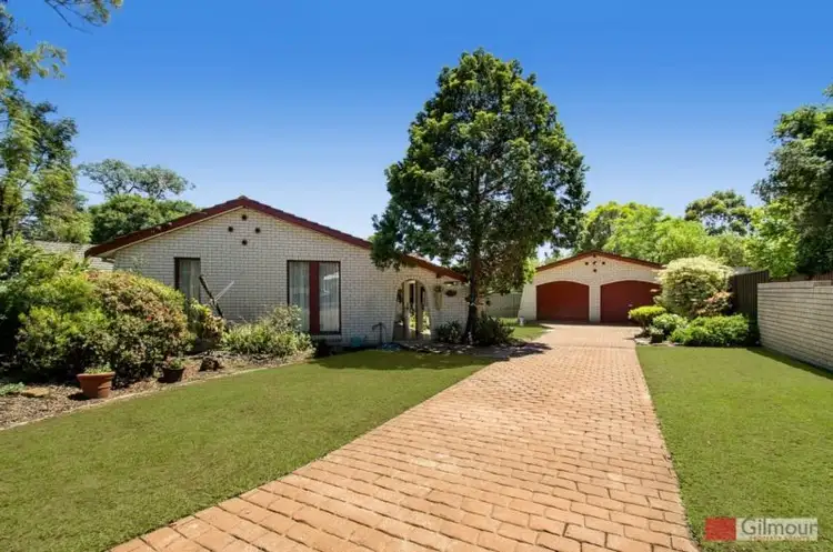 25 Fiona Avenue, Castle Hill NSW 2154