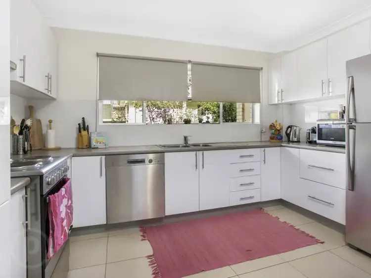 Fourth view of Homely unit listing, 2/38 Collins Street, Nundah QLD 4012