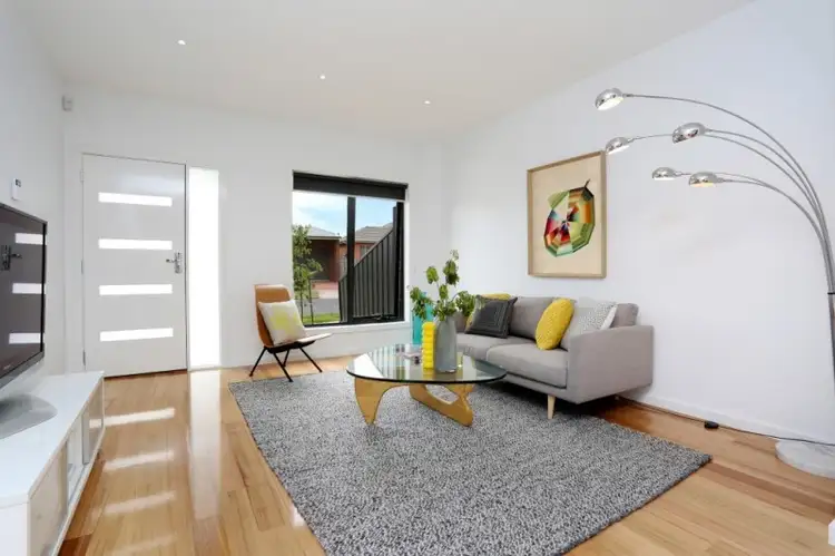 Second view of Homely house listing, 10 Kadana Street, Glenroy VIC 3046