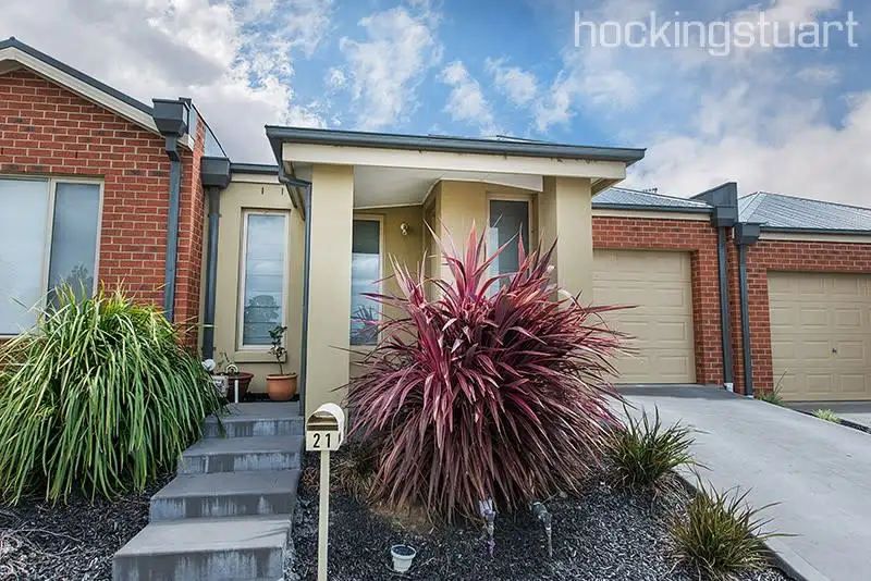 Main view of Homely house listing, 21 Havana Parade, Pakenham VIC 3810