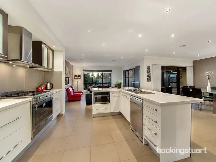 Fifth view of Homely house listing, 10 Ryans Court, Burnside Heights VIC 3023