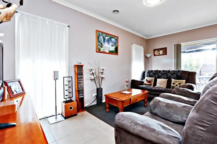 Fifth view of Homely house listing, 2/40 Bridlepath Drive, Truganina VIC 3029