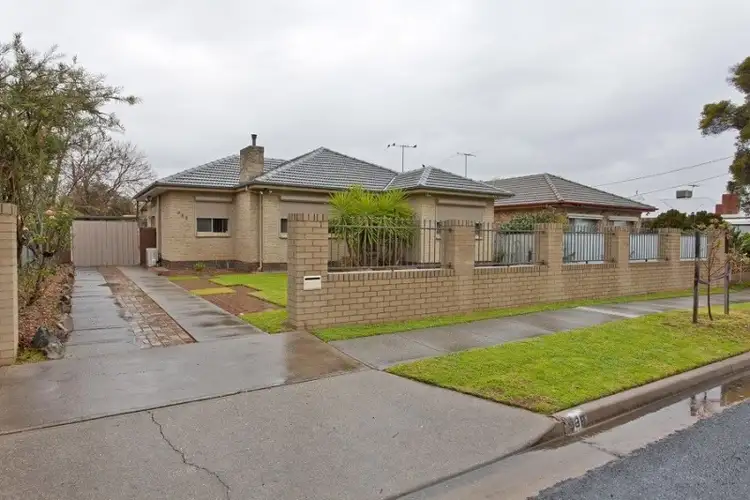 988 Calimo Street, North Albury NSW 2640