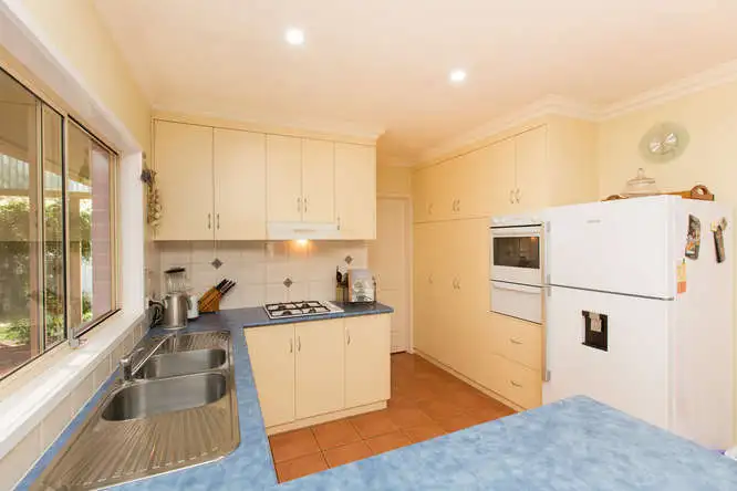 Sixth view of Homely house listing, 3 Wills Court, Mildura VIC 3500