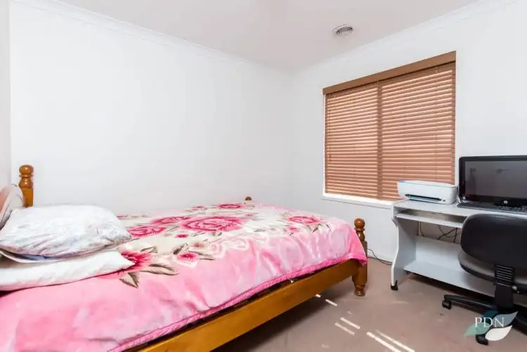 Sixth view of Homely house listing, 9 Mingay Close, Truganina VIC 3029