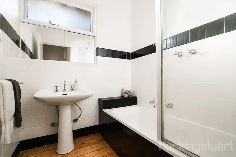 Sixth view of Homely house listing, 1/3 Barrani Street, Bentleigh East VIC 3165